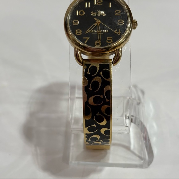 Coach Signature Black & Gold Enamel Bracelet Watch Ladies RARE New Battery Dec24 - Picture 3 of 13